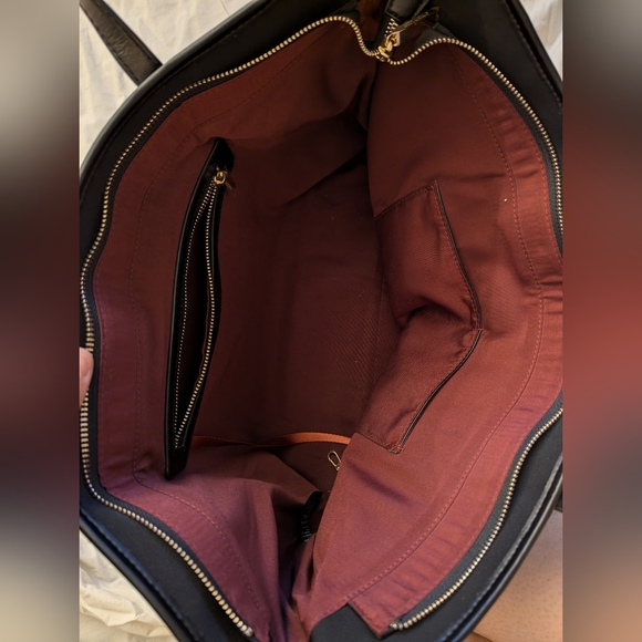 Chiceco Large Tote - Picture 4 of 7